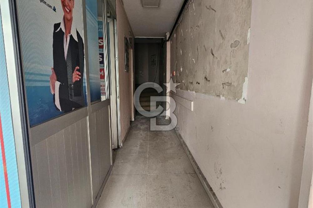 Fatih Aksaray’ın Kalbinde, Banka Kiracılı, 2.004 m² Satılık Prestijli Ticari Bina