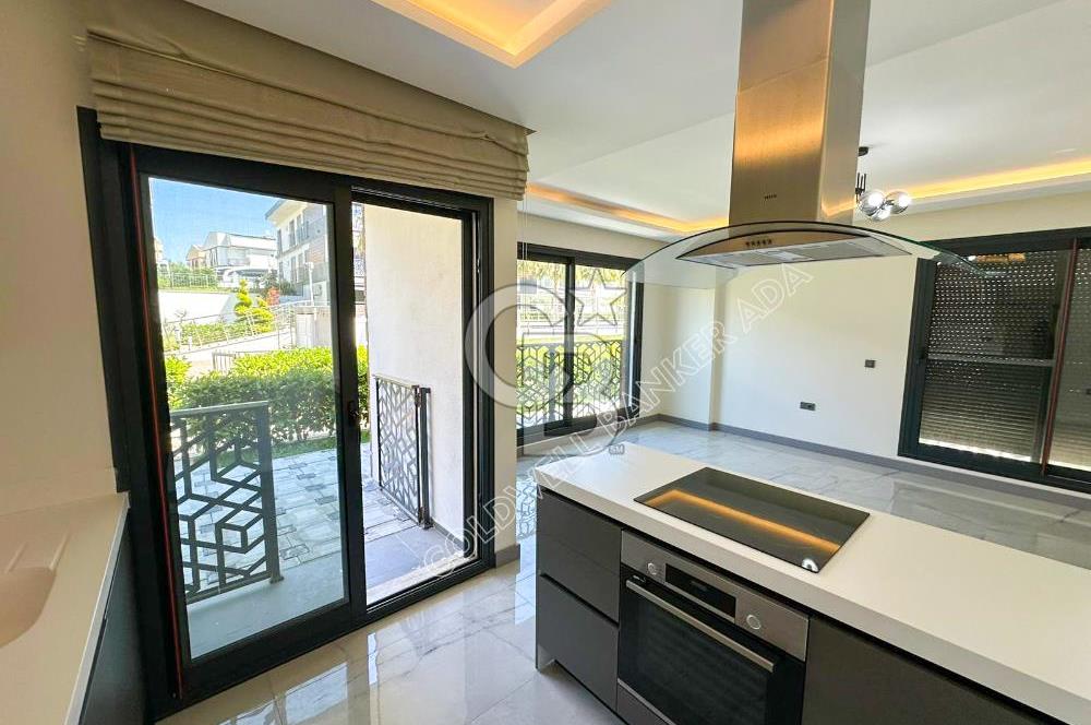 Denize Yakın, Şık Mimari, Prestijli Yaşam: Krc suit 2+1 satılık daire