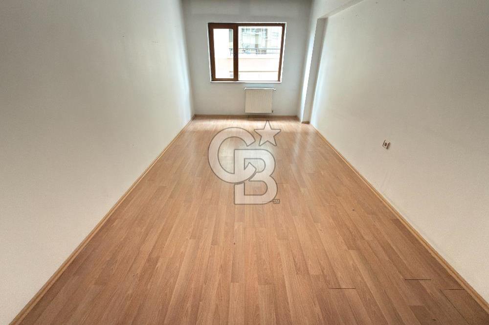 ÖVEÇLER VADİ YANI KABİL CAD.’DE GENİŞ  3+1 | KAPALI BALKON | 