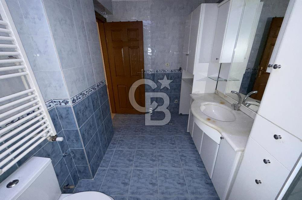 ÖVEÇLER VADİ YANI KABİL CAD.’DE GENİŞ  3+1 | KAPALI BALKON | 