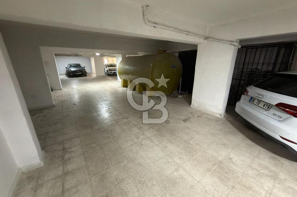ÖVEÇLER VADİ YANI KABİL CAD.’DE GENİŞ  3+1 | KAPALI BALKON | 