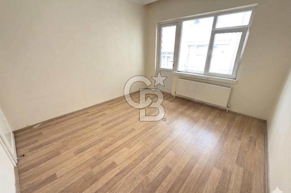 ETLİK KUYUYAZISI CADDESİNDE GENİŞ VE FERAH 3+1 AİLE DAİRESİ