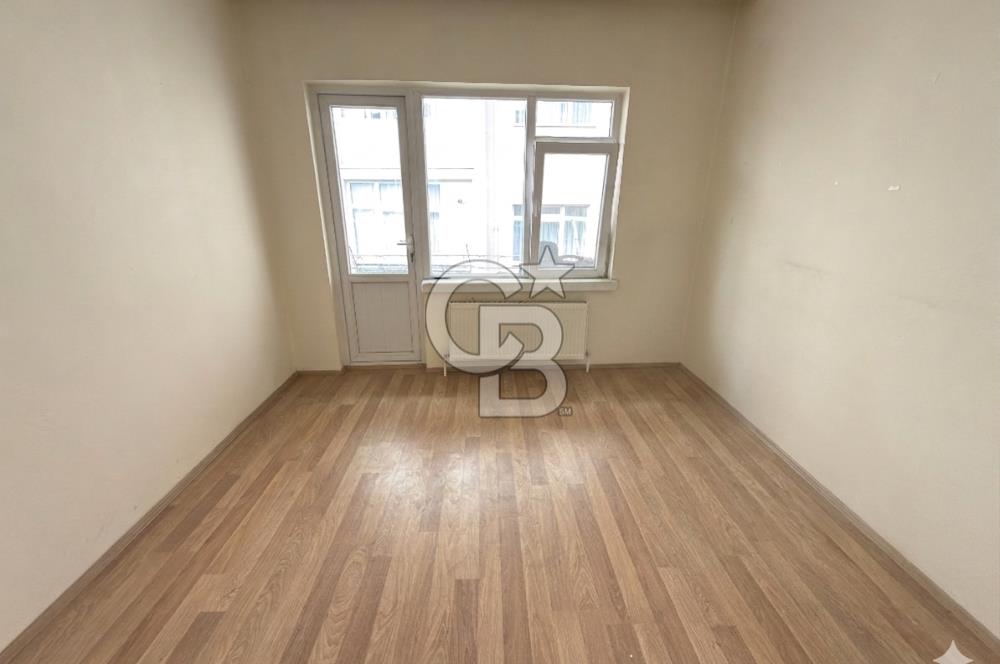 ETLİK KUYUYAZISI CADDESİNDE GENİŞ VE FERAH 3+1 AİLE DAİRESİ