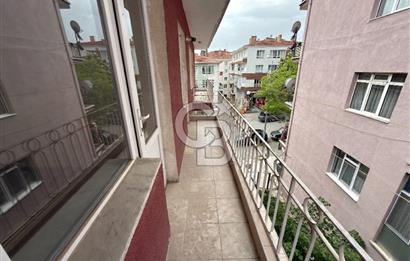 ETLİK KUYUYAZISI CADDESİNDE GENİŞ VE FERAH 3+1 AİLE DAİRESİ
