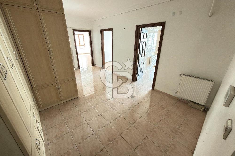 ÖVEÇLER VADİ YANI KABİL CAD.’DE GENİŞ  3+1 | KAPALI BALKON | 