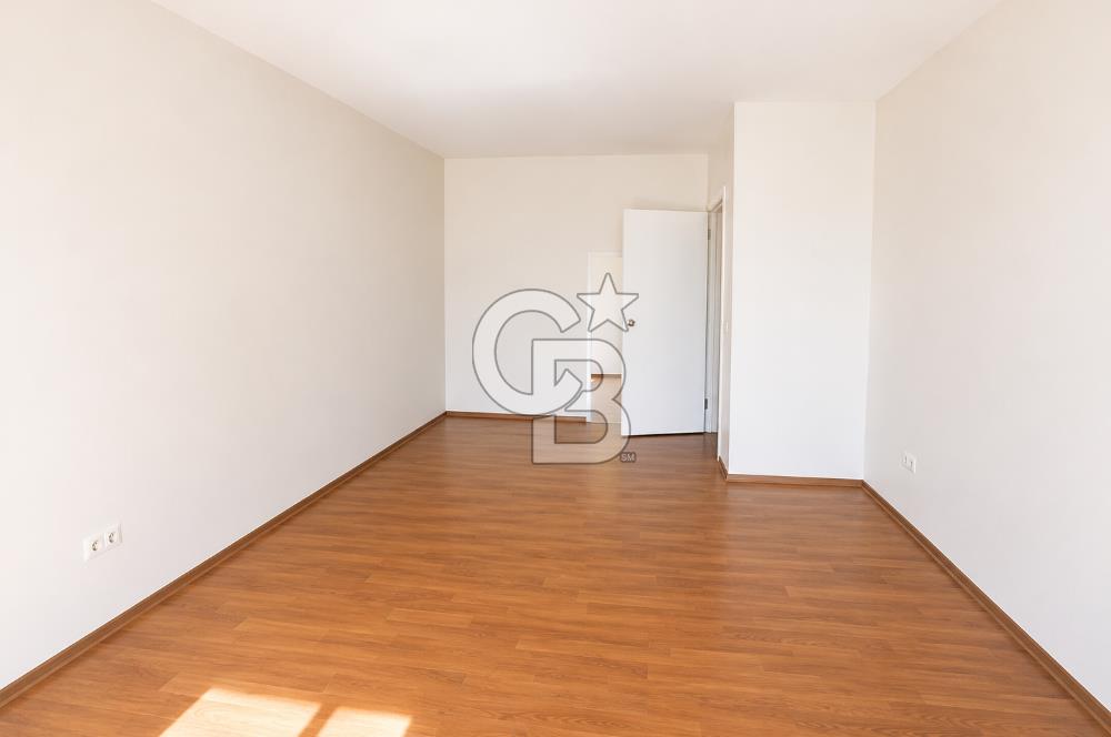 NARCİTY'DE C BLOK'TA DENİZ VE DOĞA MANZARALI 85 M2 1+1 DAİRE