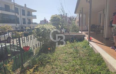Ayvalık Sarımsaklı Merkez'de Satılık Bahçeli 1+1 Daire 