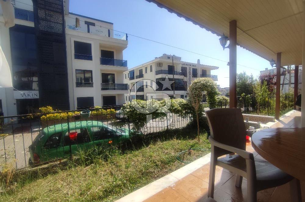 Ayvalık Sarımsaklı Merkez'de Satılık Bahçeli 1+1 Daire 