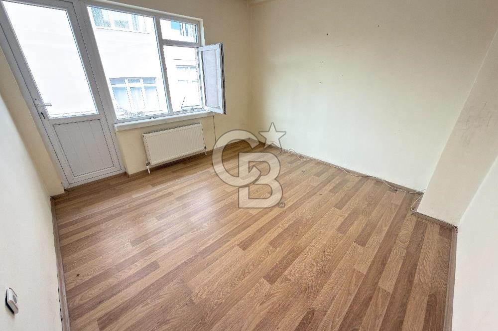 ETLİK KUYUYAZISI CADDESİNDE GENİŞ VE FERAH 3+1 AİLE DAİRESİ