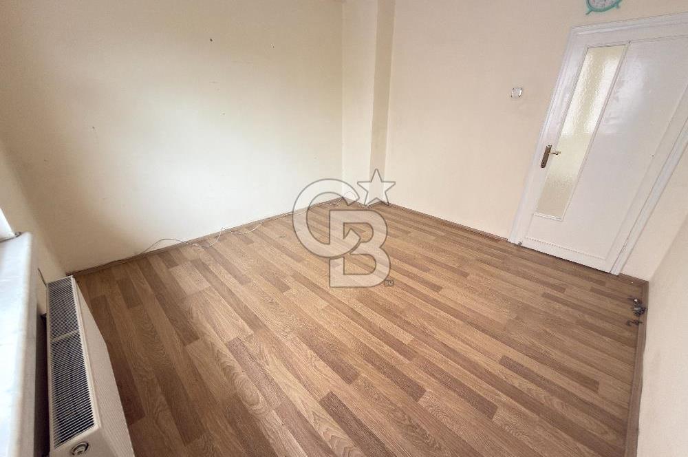ETLİK KUYUYAZISI CADDESİNDE GENİŞ VE FERAH 3+1 AİLE DAİRESİ
