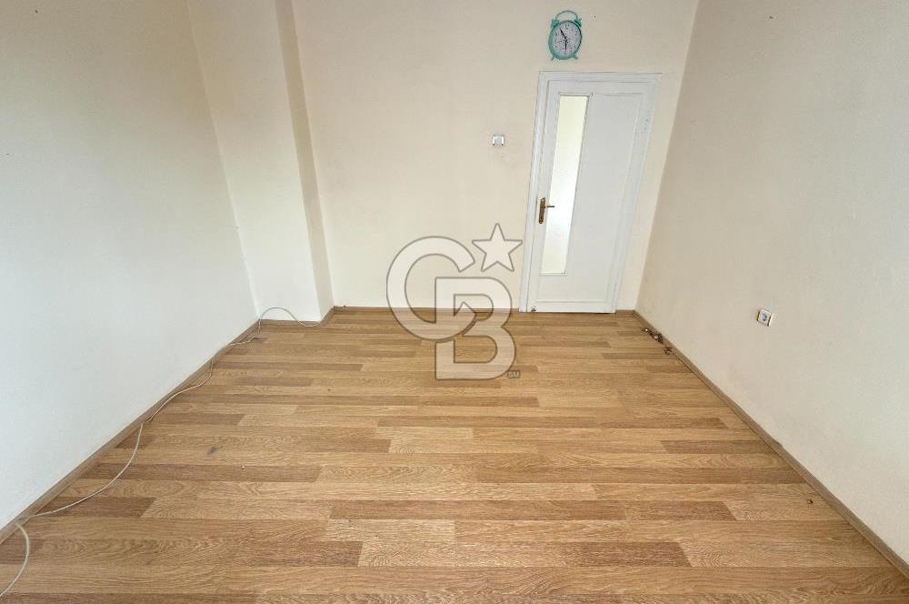 ETLİK KUYUYAZISI CADDESİNDE GENİŞ VE FERAH 3+1 AİLE DAİRESİ