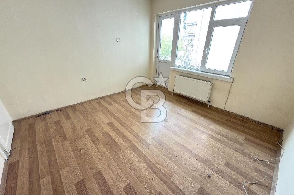 ETLİK KUYUYAZISI CADDESİNDE GENİŞ VE FERAH 3+1 AİLE DAİRESİ