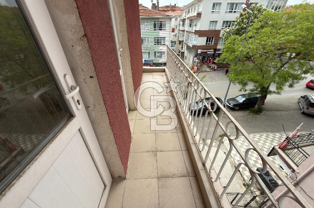 ETLİK KUYUYAZISI CADDESİNDE GENİŞ VE FERAH 3+1 AİLE DAİRESİ