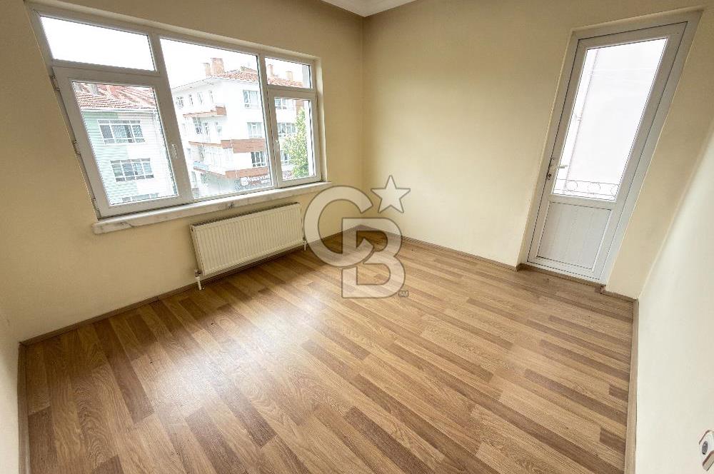 ETLİK KUYUYAZISI CADDESİNDE GENİŞ VE FERAH 3+1 AİLE DAİRESİ