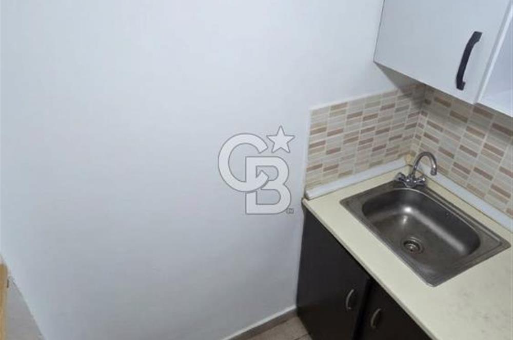 ÜSKÜDAR DOĞANCILARDA DEPOLU, ÇOK AMAÇLI 325 M² DÜKKAN