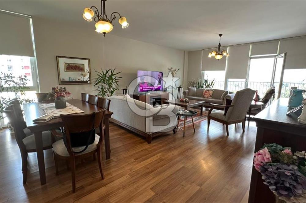 NARCİTY'DE C BLOK'TA DENİZ VE DOĞA MANZARALI 175 M2 4,5+1 DAİRE