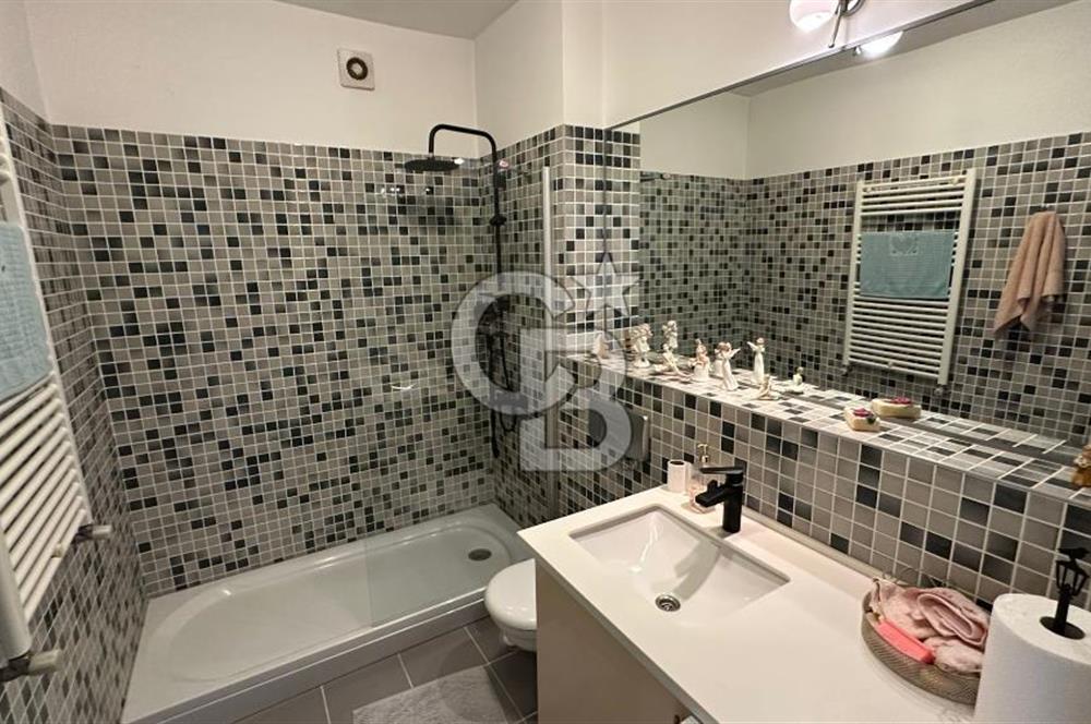 NARCİTY'DE C BLOK'TA DENİZ VE DOĞA MANZARALI 175 M2 4,5+1 DAİRE