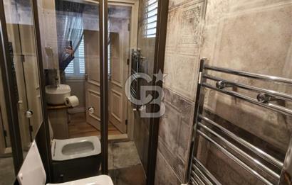 Alaçatı'da Havuzlu Müstakil Kiralık Villa