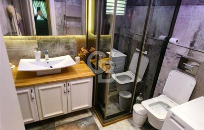 Alaçatı'da Havuzlu Müstakil Kiralık Villa