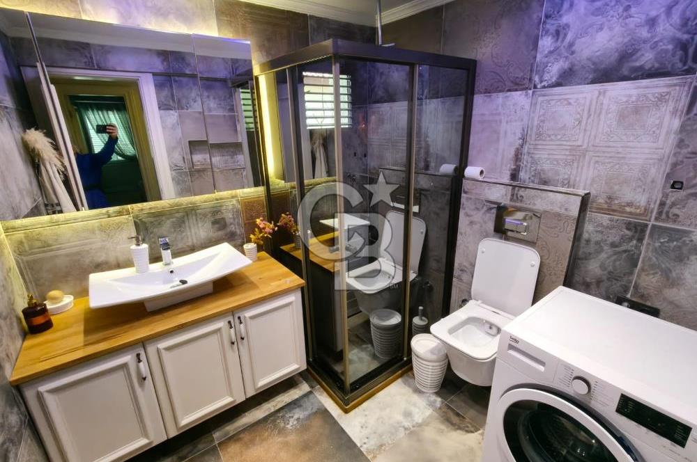 Alaçatı'da Havuzlu Müstakil Kiralık Villa