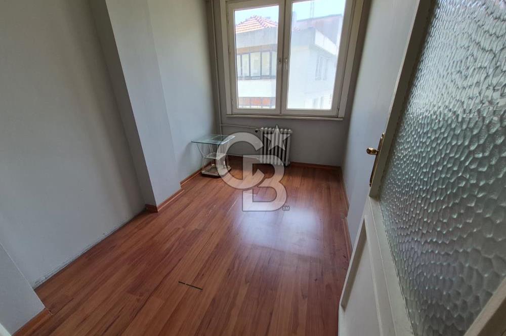 FAHRETTİN KERİM GÖKAY CADDESİ'NDE KİRALIK 3+1 125 M2 DAİRE