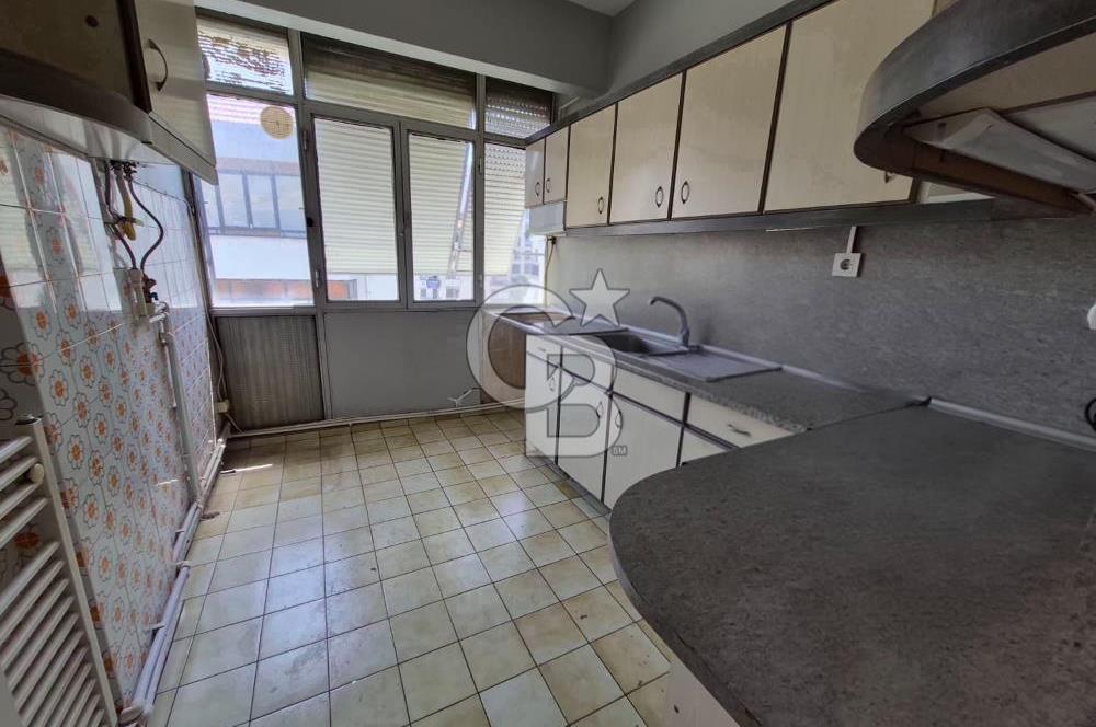 FAHRETTİN KERİM GÖKAY CADDESİ'NDE KİRALIK 3+1 125 M2 DAİRE