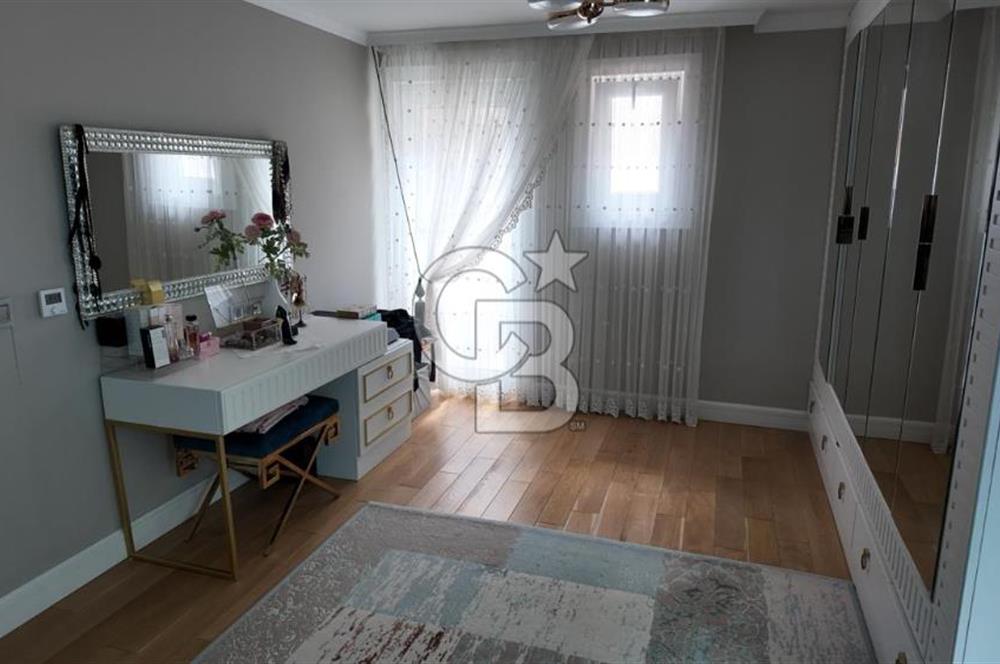 GÖLBAŞI RÜYAKENTTE , İÇ MİMAR TASARIMLI KİRALIK ULTRA LÜKS 5+1