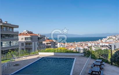Güzelyalı Eğitim Mahallesinde Deniz Manzaralı Havuzlu Sitede 2+1