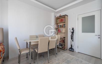 Güzelyalı Eğitim Mahallesinde Deniz Manzaralı Havuzlu Sitede 2+1