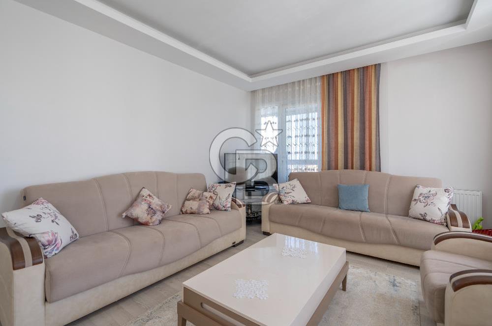 Güzelyalı Eğitim Mahallesinde Deniz Manzaralı Havuzlu Sitede 2+1