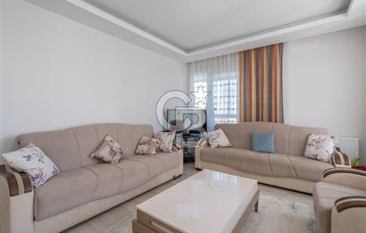 Güzelyalı Eğitim Mahallesinde Deniz Manzaralı Havuzlu Sitede 2+1