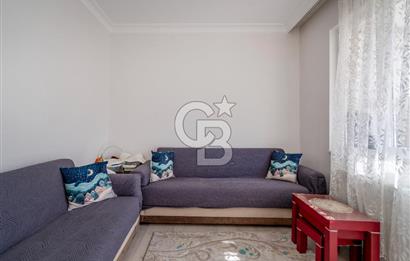 Güzelyalı Eğitim Mahallesinde Deniz Manzaralı Havuzlu Sitede 2+1
