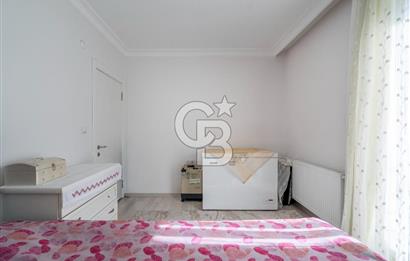 Güzelyalı Eğitim Mahallesinde Deniz Manzaralı Havuzlu Sitede 2+1