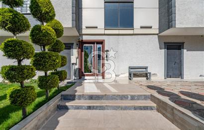 Güzelyalı Eğitim Mahallesinde Deniz Manzaralı Havuzlu Sitede 2+1