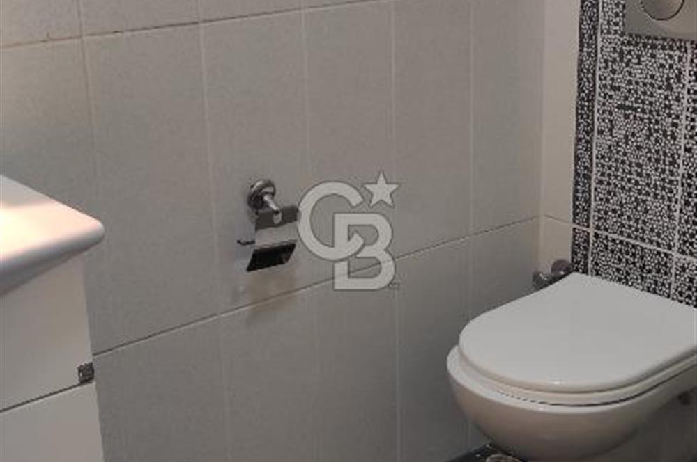 ŞİŞHANE, OKÇU MUSA CAD. ÜZERİNDE, 70M2, 2+1, BOŞ SATILIK OFİS