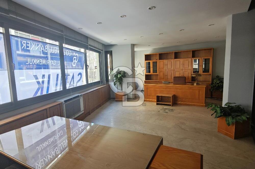 ŞİŞHANE OKÇU MUSA CADDESİ ÜZERİNDE 130M2, BOŞ OFİS KATI