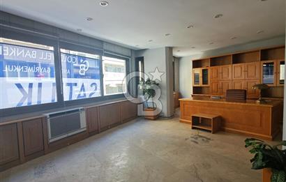 ŞİŞHANE OKÇU MUSA CADDESİ ÜZERİNDE 130M2, BOŞ OFİS KATI