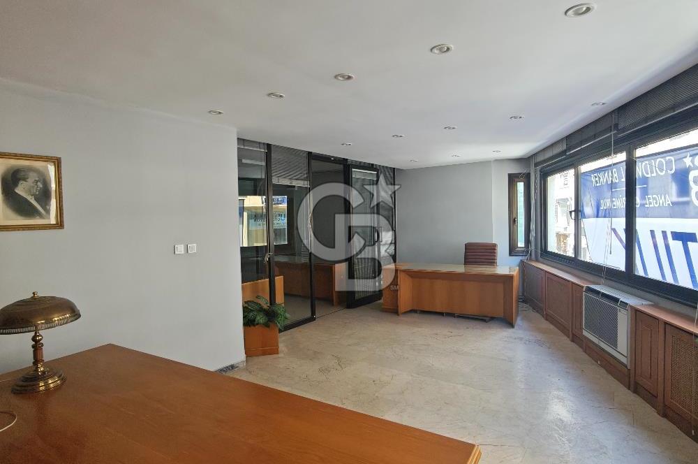 ŞİŞHANE OKÇU MUSA CADDESİ ÜZERİNDE 130M2, BOŞ OFİS KATI