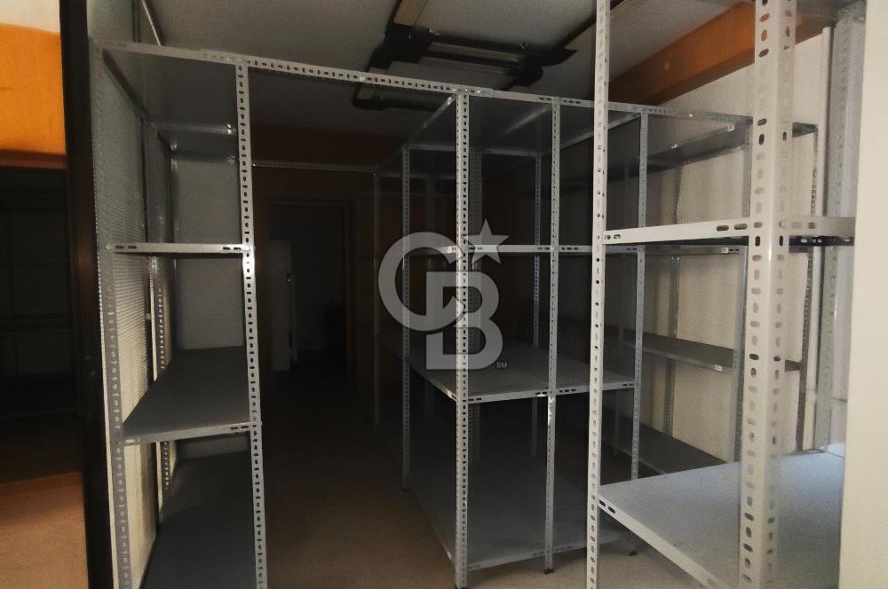 ŞİŞHANE OKÇU MUSA CADDESİ ÜZERİNDE 130M2, BOŞ OFİS KATI