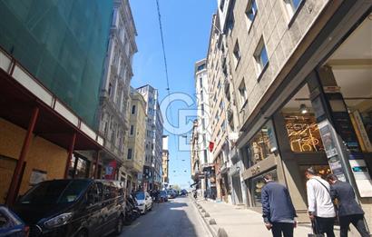 ŞİŞHANE OKÇU MUSA CADDESİ ÜZERİNDE 130M2, BOŞ OFİS KATI
