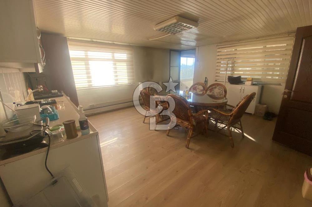 KÜÇÜKBALIKLIDA CADDE ÜZERİ 4 KATLI SATILIK ATÖLYE