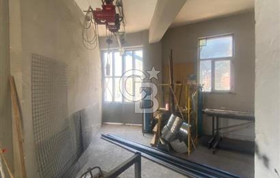KÜÇÜKBALIKLIDA CADDE ÜZERİ 4 KATLI SATILIK ATÖLYE