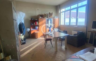 KÜÇÜKBALIKLIDA CADDE ÜZERİ 4 KATLI SATILIK ATÖLYE