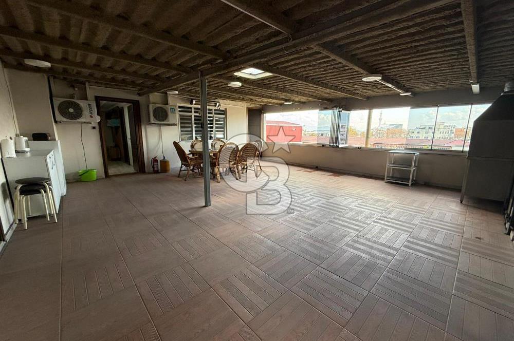 KÜÇÜKBALIKLIDA CADDE ÜZERİ 4 KATLI SATILIK ATÖLYE