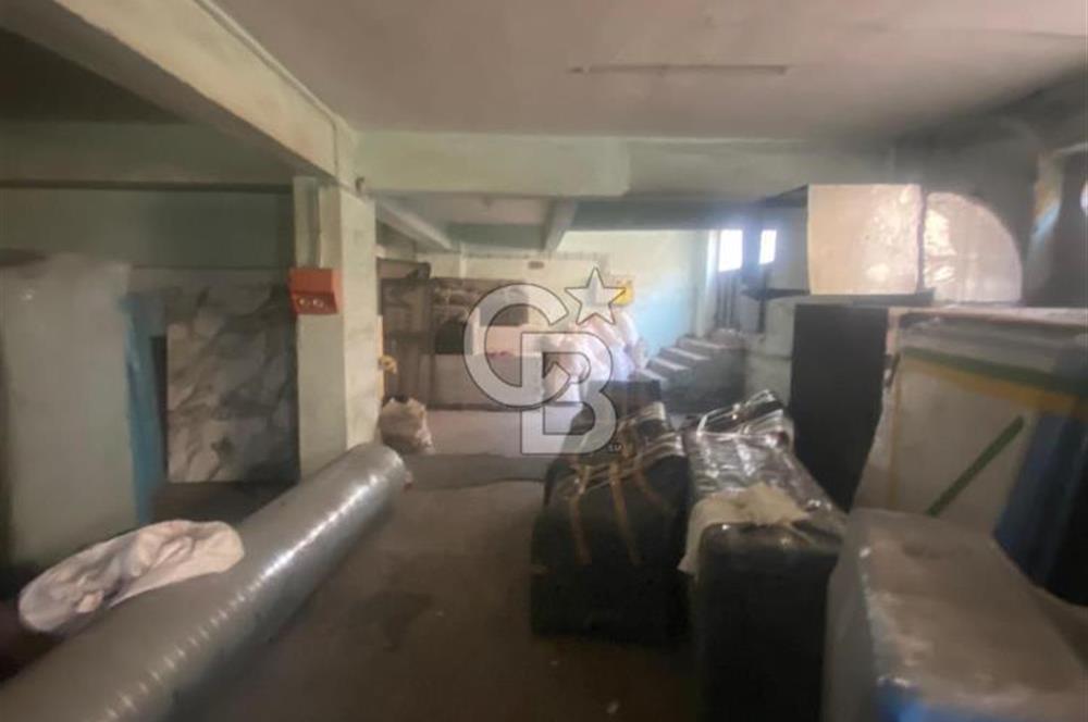 KÜÇÜKBALIKLIDA CADDE ÜZERİ 4 KATLI SATILIK ATÖLYE
