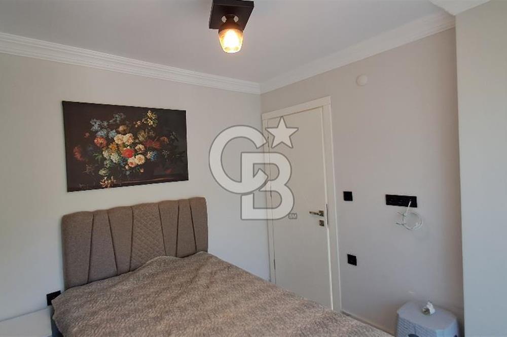 Akbükte Kiralık Deniz Manzaralı 3+1 Bahçe Tripleks