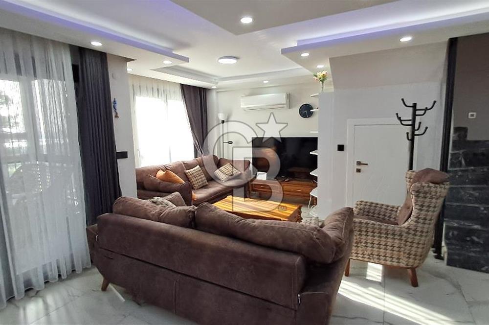 Akbükte Kiralık Deniz Manzaralı 3+1 Bahçe Tripleks