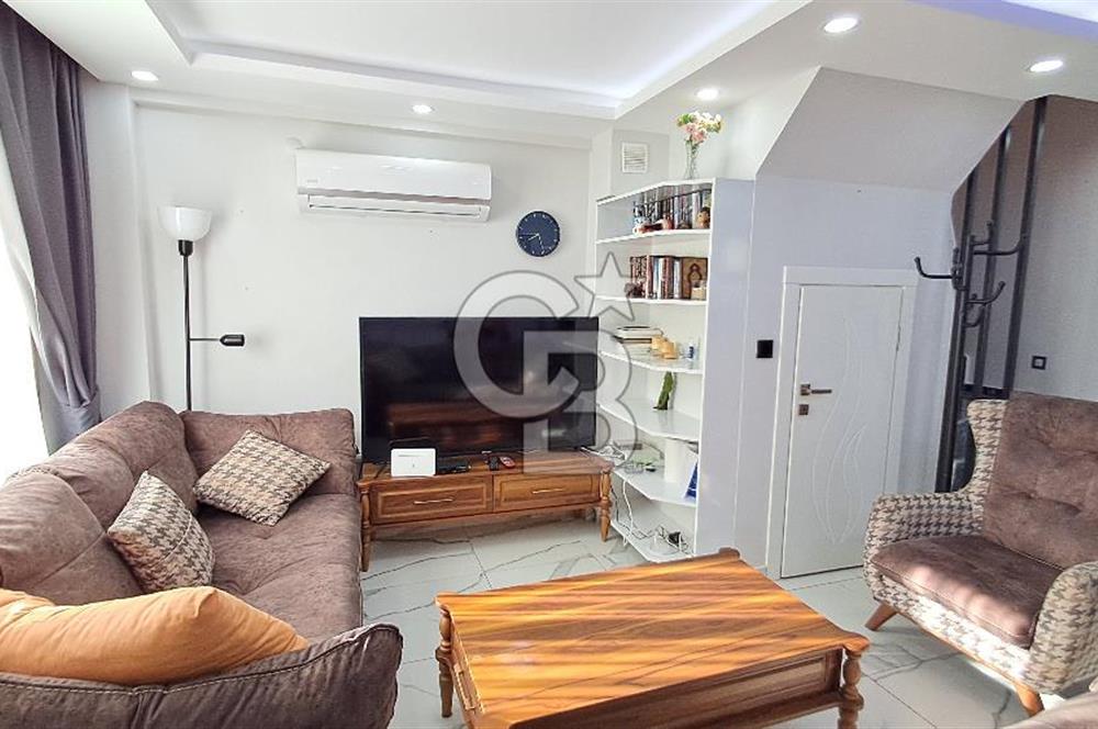 Akbükte Kiralık Deniz Manzaralı 3+1 Bahçe Tripleks