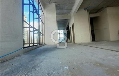 DİAMOND YAŞAMKENT 'TE GENİŞ BAHÇE ALANLI 180 m2 DÜKKAN