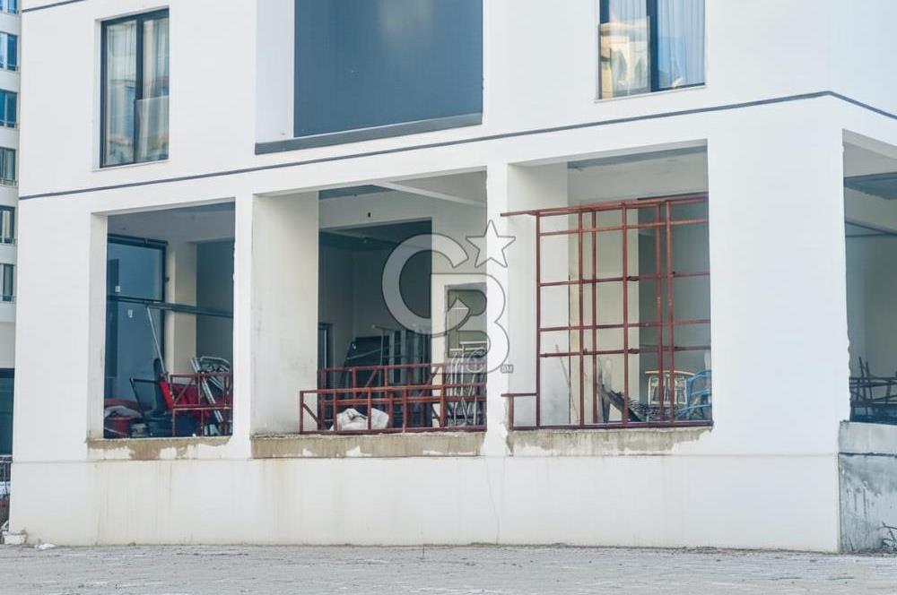 DİAMOND YAŞAMKENT 'TE GENİŞ BAHÇE ALANLI 180 m2 DÜKKAN
